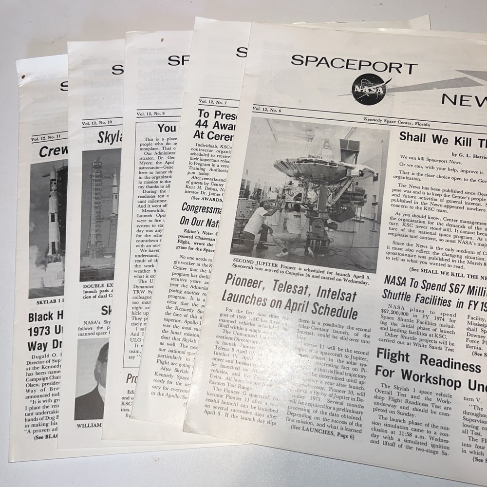 NASA‎ Spaceport News Kennedy Space Center Newspaper Vintage Space Memorabilia